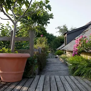 La Maison Des Lamour Maison d'hôtes Plélo